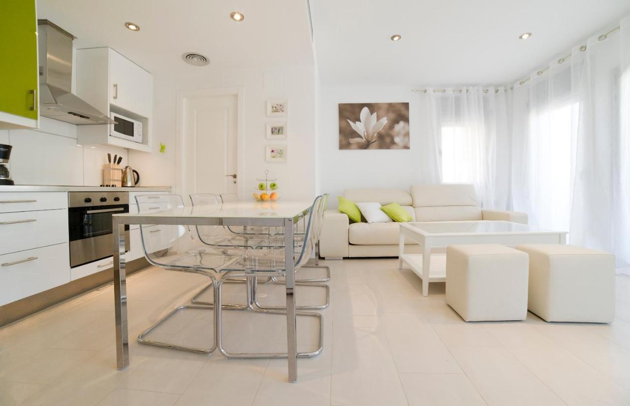 Tranquil Duplex In Sitges, Barcelona,Sea Views, Parking, Terrace Apartment Exterior photo