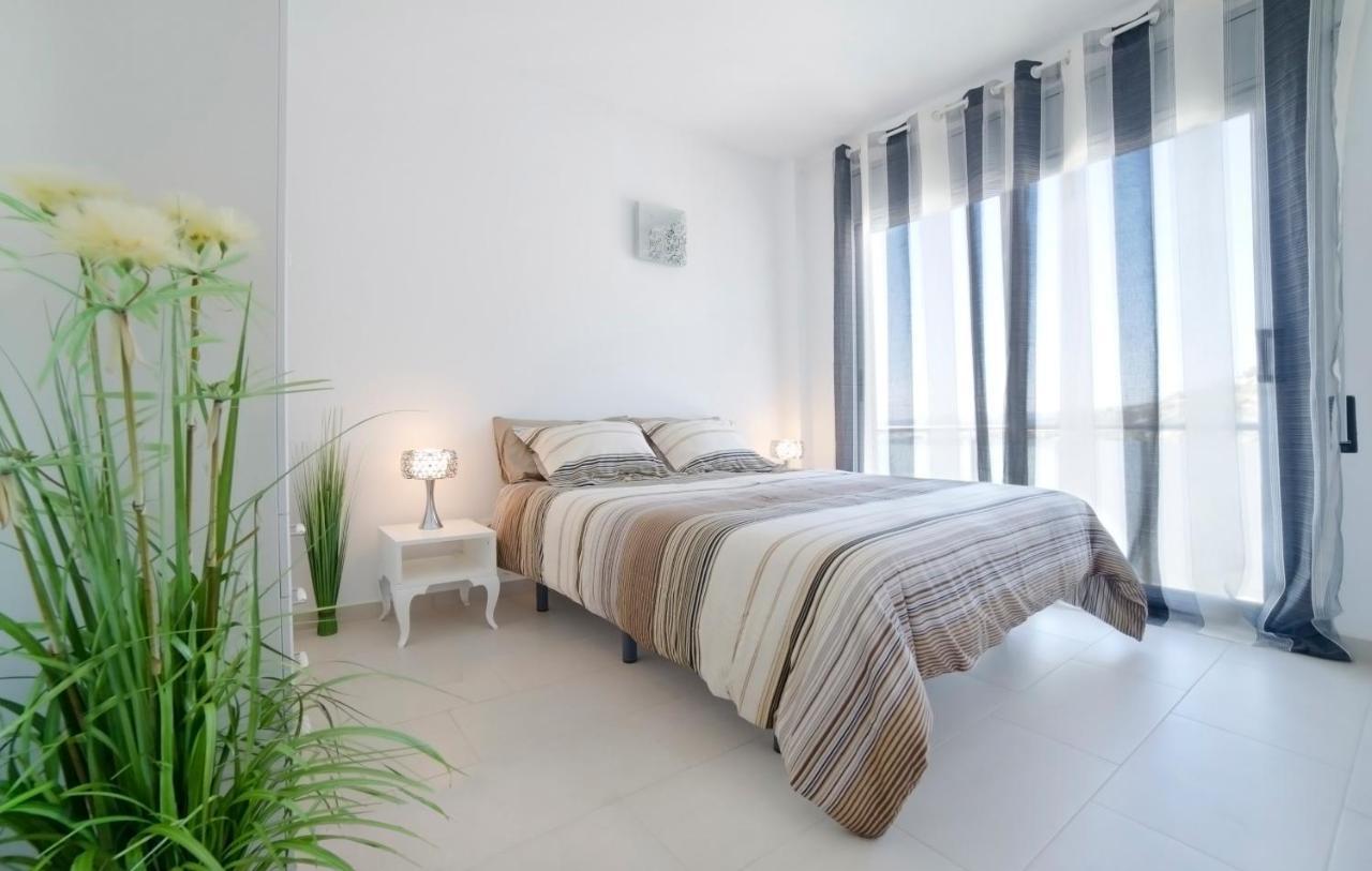 Tranquil Duplex In Sitges, Barcelona,Sea Views, Parking, Terrace Apartment Exterior photo